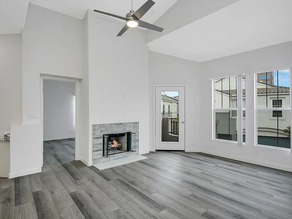 1st image of 7693 Hazard Center Dr