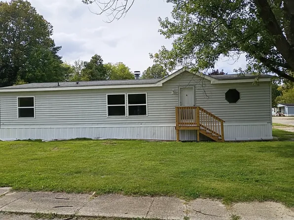 1029 Spruce St, Mount Morris, MI 48458