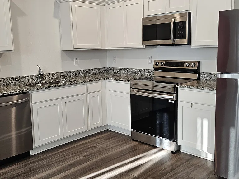 6219 Daerr Ridge St — Photo 10