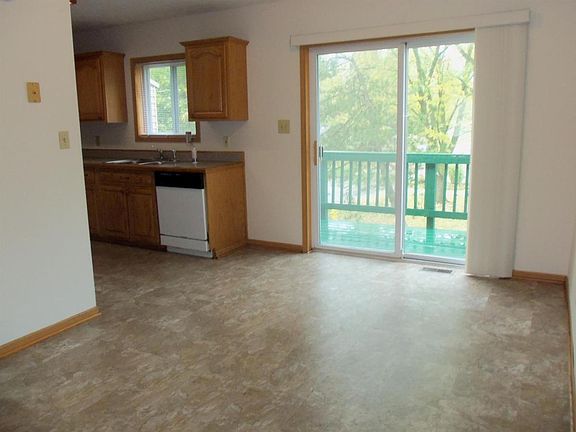 3rd image of 1232 Alicia Dr
