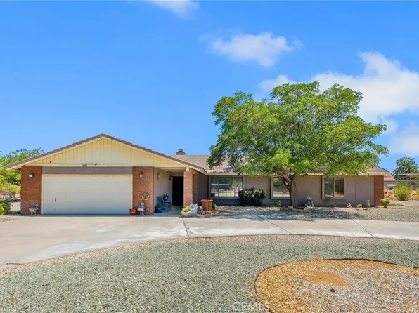 14861 Riverside Dr, Apple Valley, CA 92307