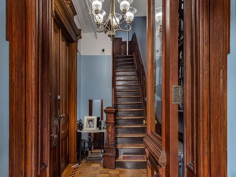 409 Madison St #2R — Photo 10