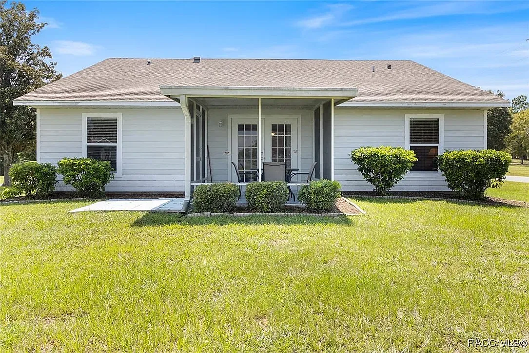 4 bed, 1307 sqft, $1,750 — Photo 4