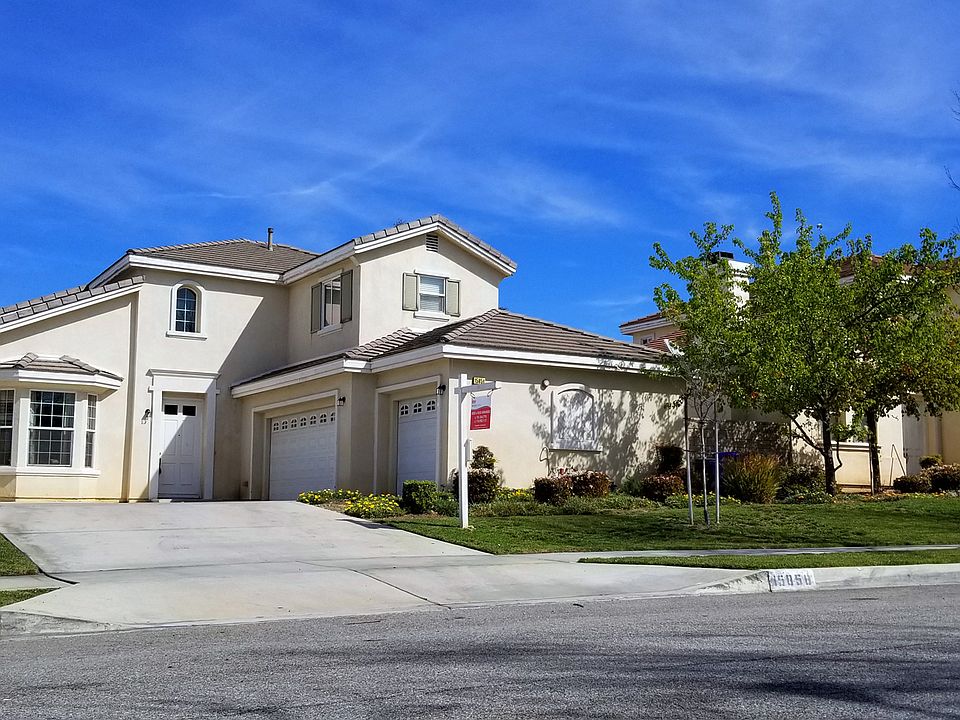 1st image of 15858 Dianthus St