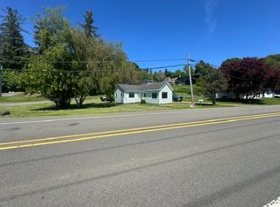 1615 SE 2nd St, Astoria, OR 97103