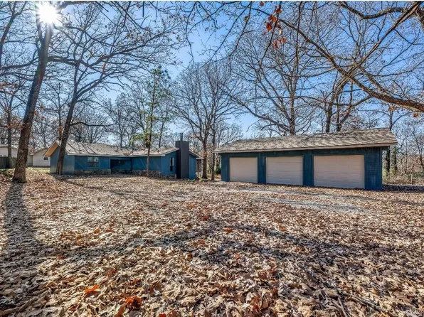 261 Park Cir, Decatur, AR 72722