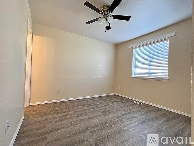 1298 NE Rockridge St #1298 — Photo 13
