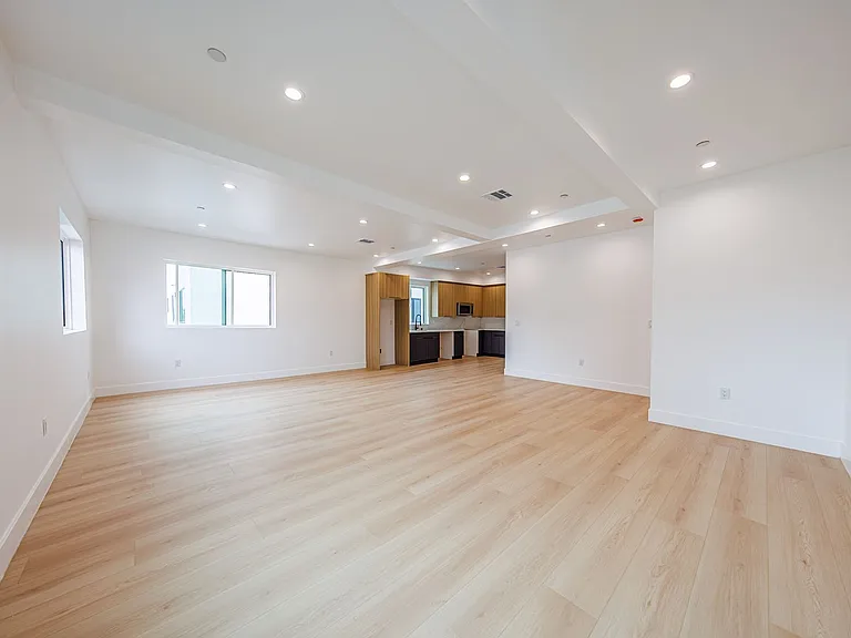 2026 Luxury 3, 4 & 5 Bed Townhomes — Photo 107