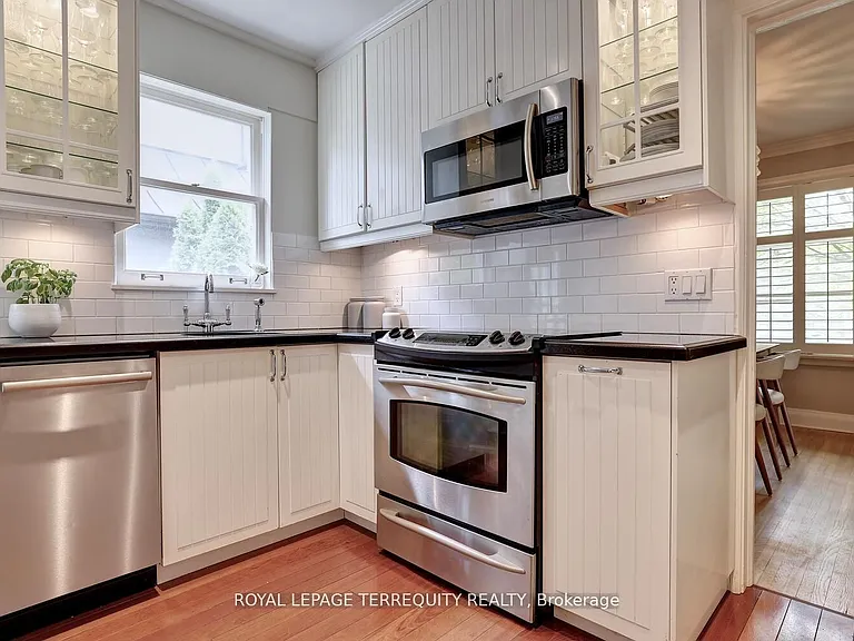 20 Elderidge Ave — Photo 16