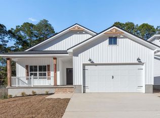 4 Coweta Rd, Cantonment, FL 32533