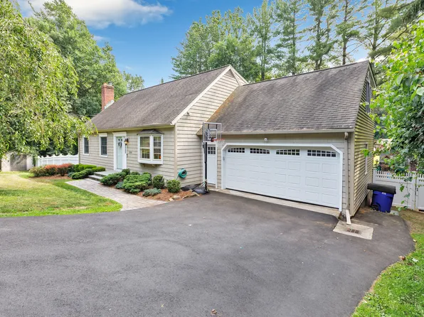 309 Nonopoge Road, Fairfield, CT 06825