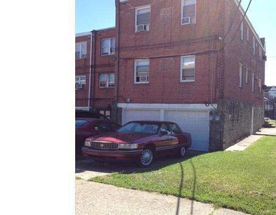 3rd image of 1001 Levick St