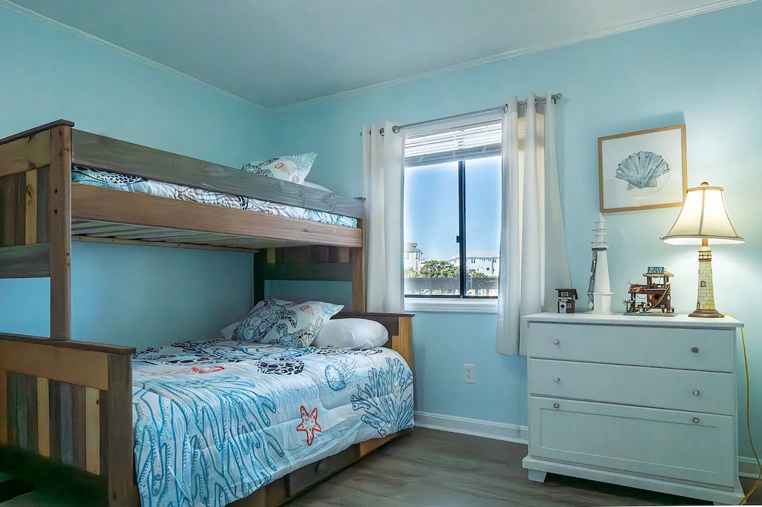 2 bed, 2.0 bath, 871 sqft, $2,275 — Photo 4
