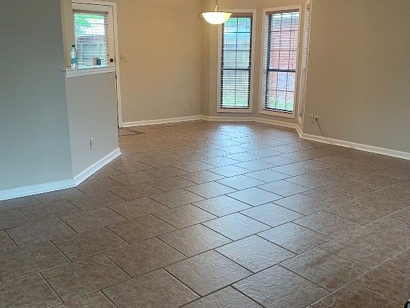 2nd image of 6833 Brownwood Ln