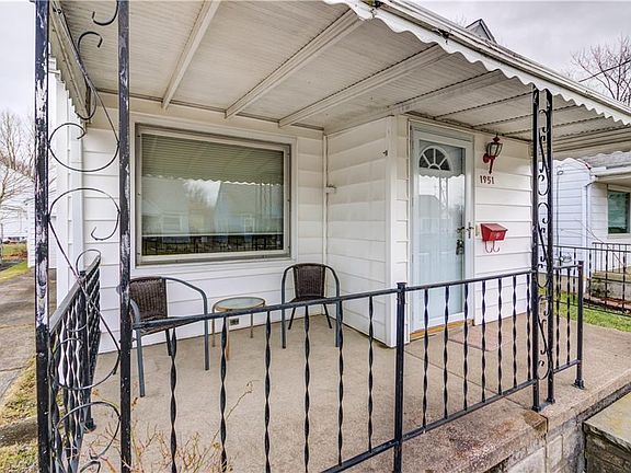 2nd image of 1951 Nichols St