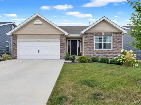 223 Westhaven Circle Dr, Wentzville, MO 63385