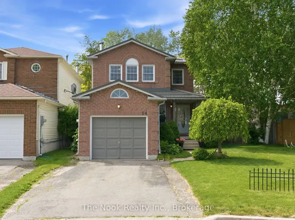 14 Curtis Ct, Pt Hope, ON L1A 4H5