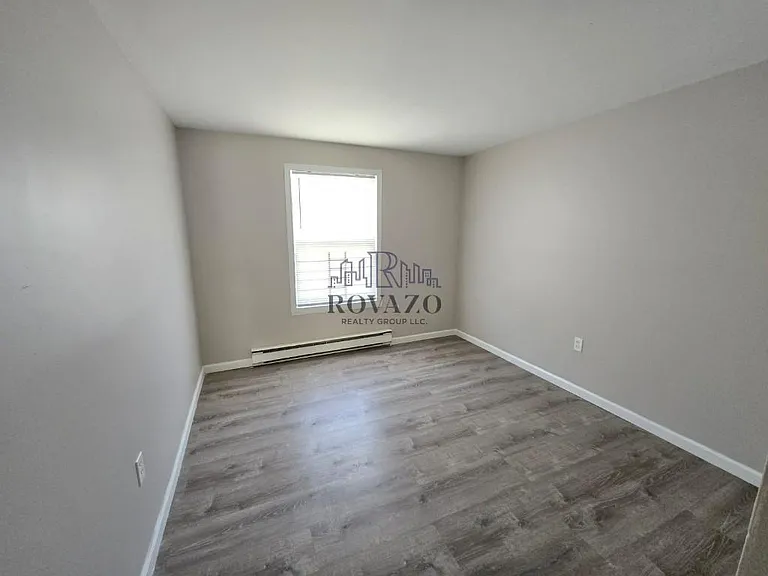 311 Littleton Ave #3AA — Photo 3