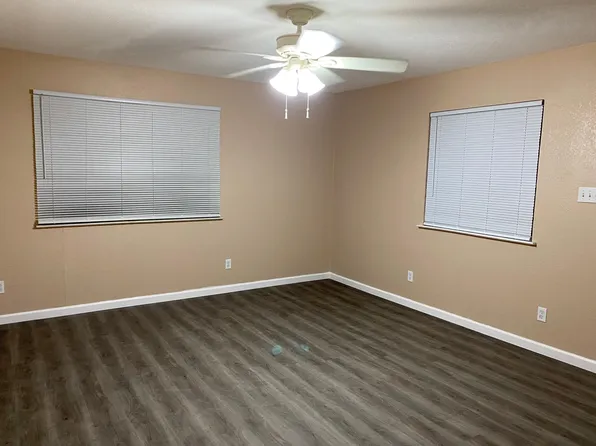 112 E Houston St #1/2, Coalinga, CA 93210