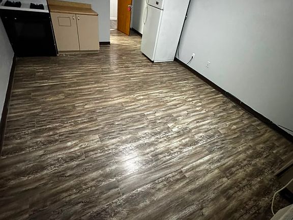 3rd image of 200 Fosler Rd APT 4