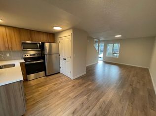 3407 SW Falcon St, Portland, OR 97219