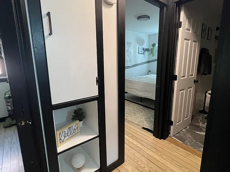 719 Washington Pl — Photo 19