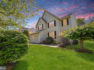 305 McFarland Dr, Downingtown, PA 19335