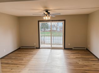 363 E 3rd Ave #4, Woodhull, IL 61490