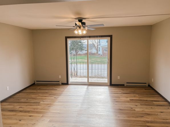 363 E 3rd Ave #4