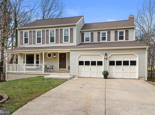 3 Carrollton Rd, Sterling, VA 20165
