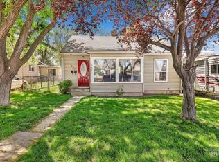 227 Jefferson St, Twin Falls, ID 83301