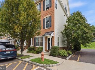 4427 Driftwood Dr #105, Philadelphia, PA 19129