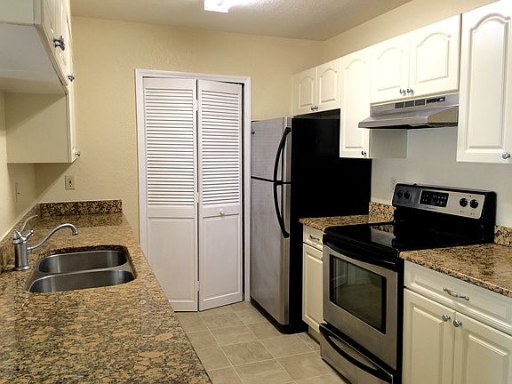 4th image of 2550 N Alafaya Trail #5206