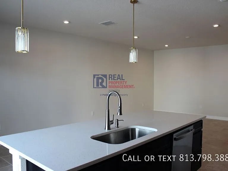 20295 Lou Angela Ln — Photo 6