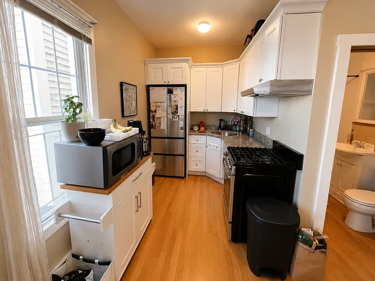 483 E 6th St #2 — Photo 3