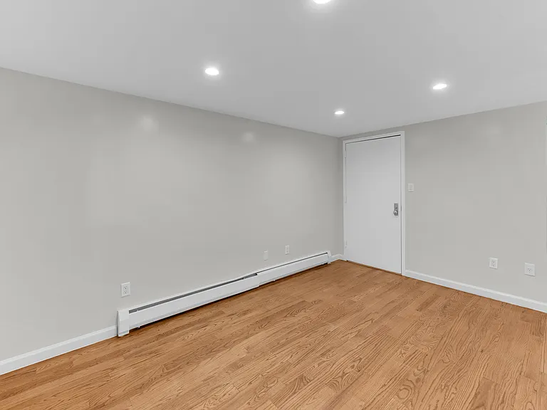 361 Gates Ave #1 — Photo 20