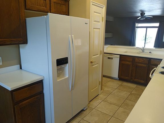 4th image of 3565 E Sweetwater Springs Dr