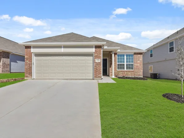 920 Propeller Pkwy, Fort Worth, TX 76131