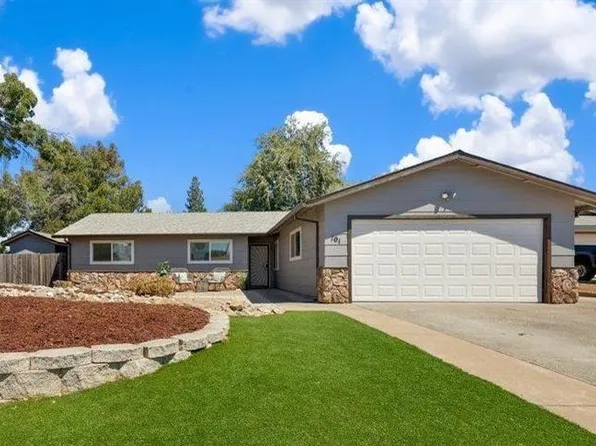 101 Briarcliff Ct, Folsom, CA 95630