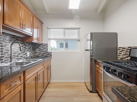 2nd image of 974 Haverford Ave #19