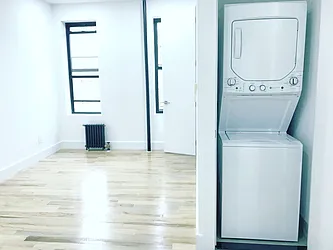 Rented by Lang Realty LLC