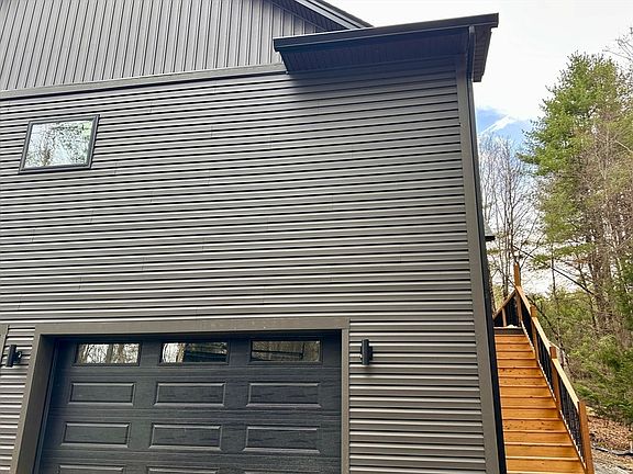 4th image of 20 Merrifield Rd