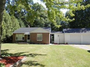 4538 Gilkey Rd, Bay City, MI 48706