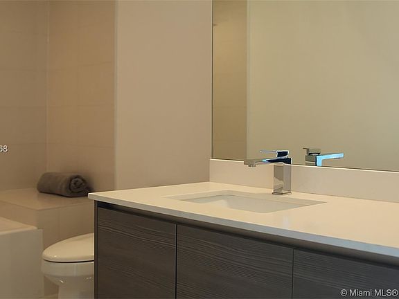 5th image of 460 NE 28th St #45