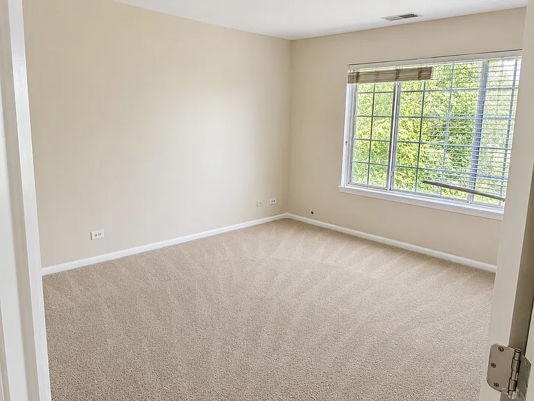 1787 Whirlaway Ct — Photo 12