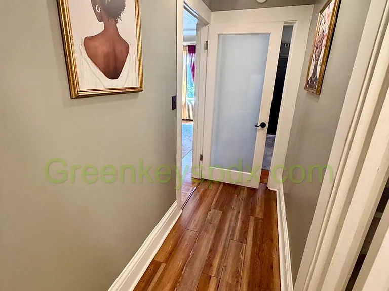 1021 N Jessup St — Photo 30