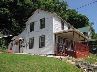 526 Ann St, Mc Gregor, IA 52157