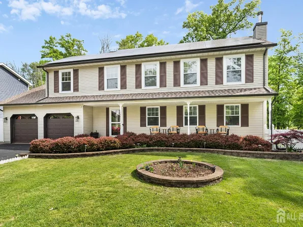 19 4th Pl, Piscataway, NJ 08854