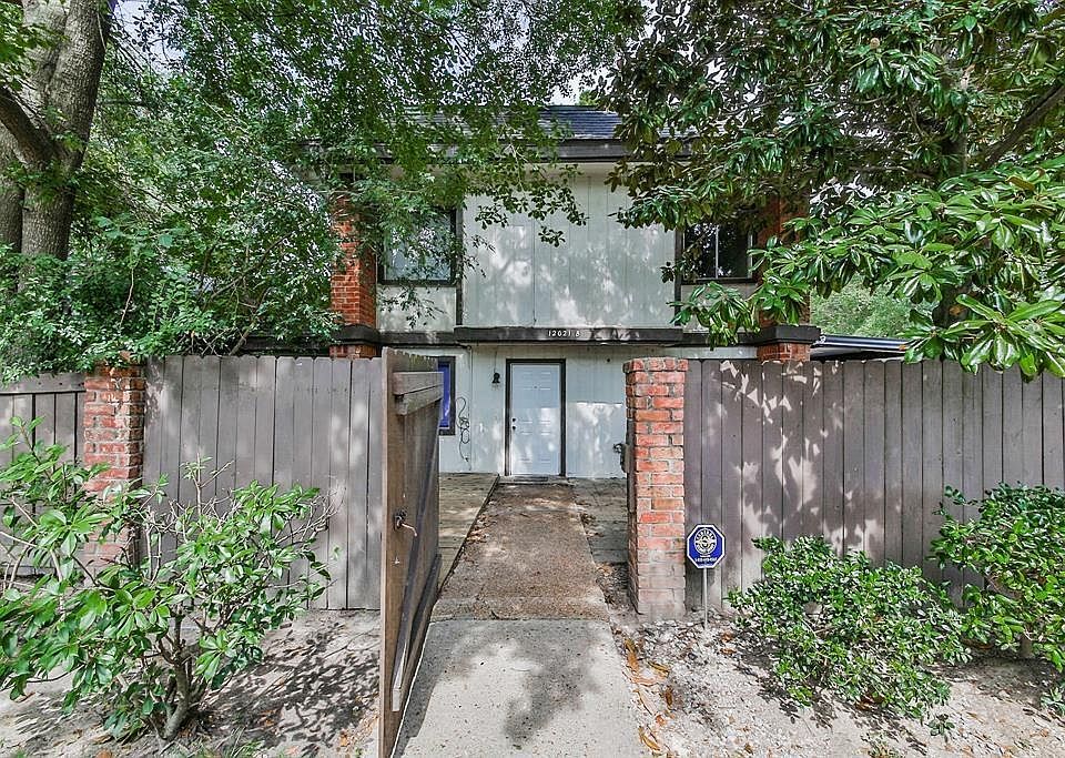 1st image of 12021 Greenwood Forest Dr