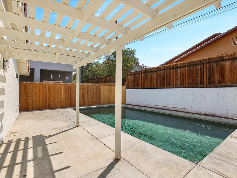 53405 Avenida Rubio — Photo 21